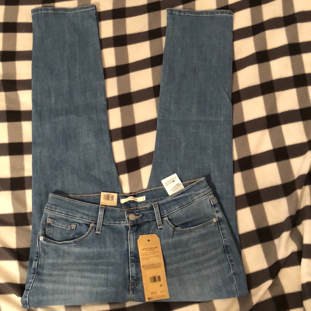 Levi’s Classic Straight Leg